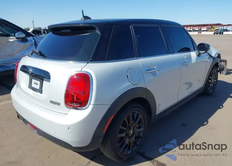 2020 Mini Hardtop 4 Door Cooper из США, поврежденный, VIN WMWXU7C08L2L76572